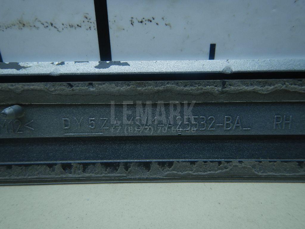 Молдинг задней правой двери для  Fiat Ulysse 2002-2011