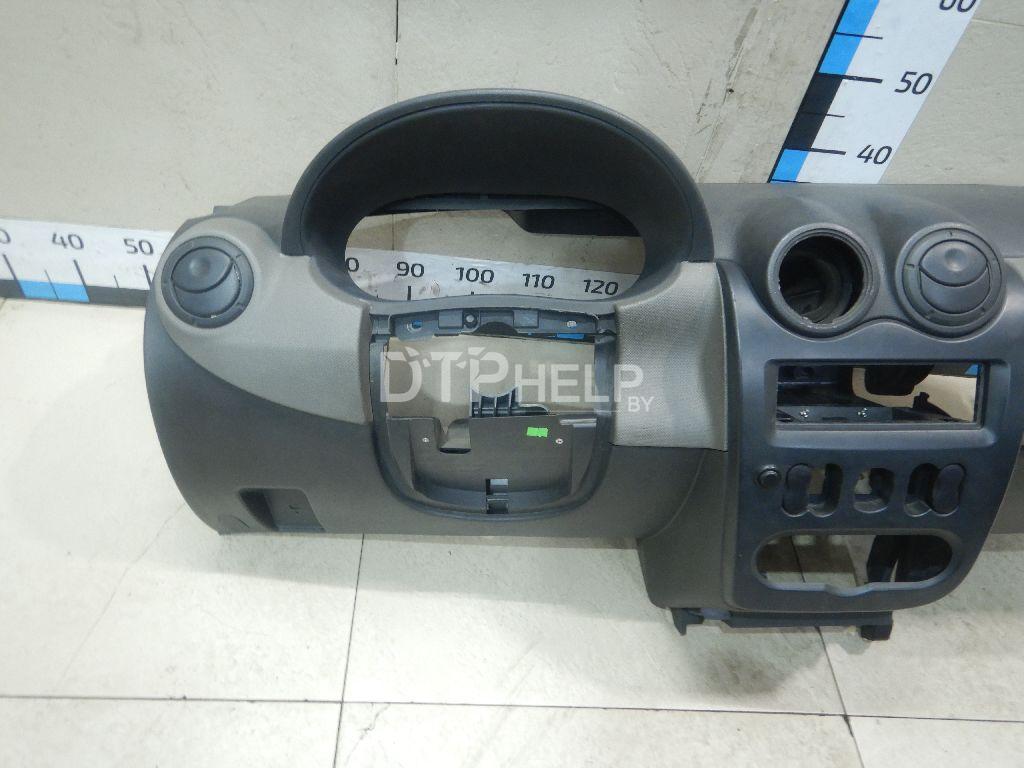 Фото Торпедо для Renault Logan  2006