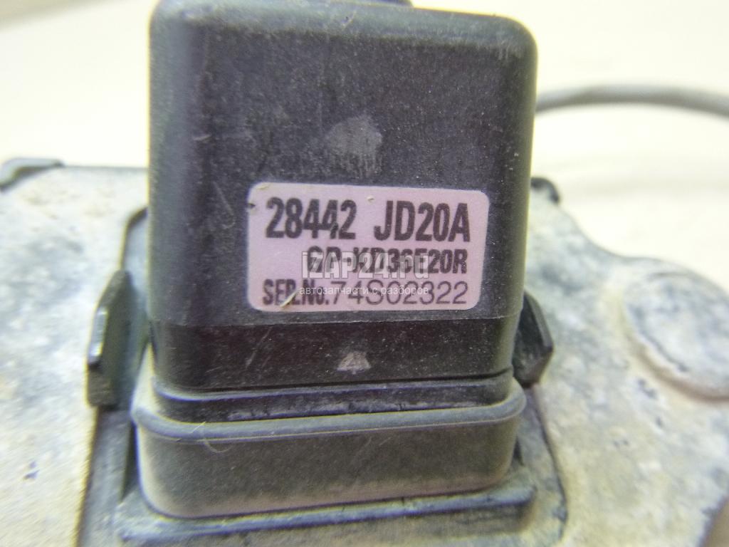 камера заднего вида nissan qashqai j10