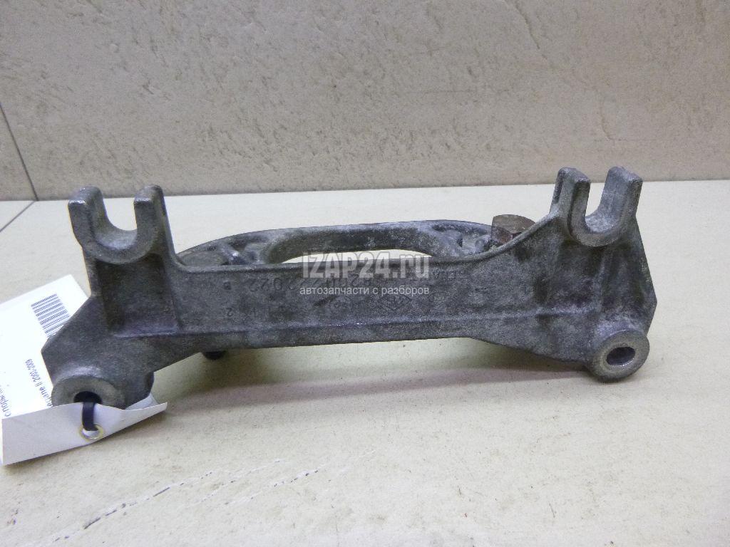 8200222022 Кронштейн опоры КПП Renault Scenic II (2003 - 2009)