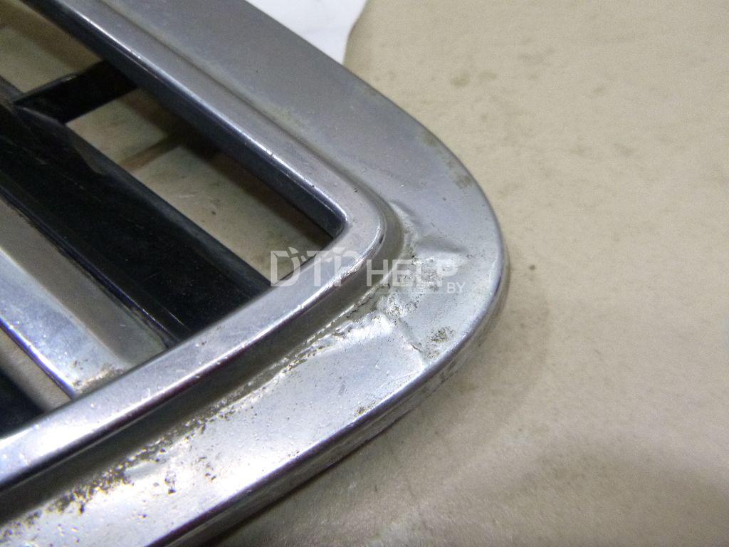 Фото Решетка радиатора для Mercedes W203  2001