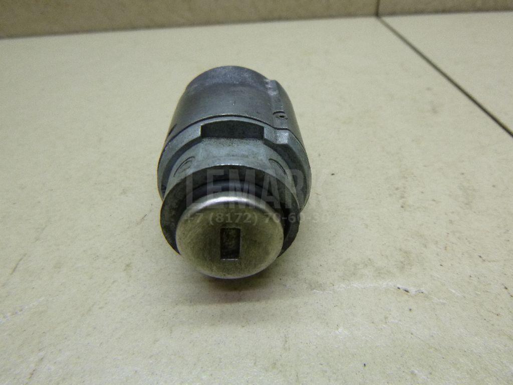 Тяга замка капота 1355231 Ford