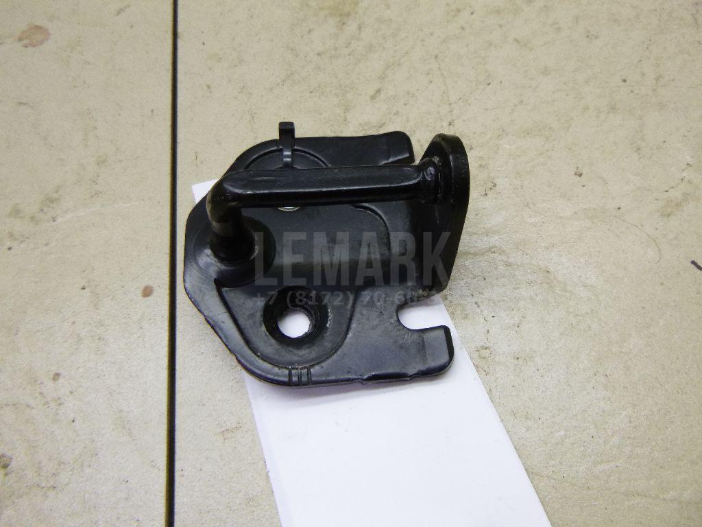 Ответная часть замка двери 1737743 Ford