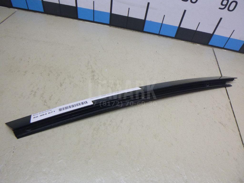 Накладка двери задней правой для  BMW 1-serie E82/E88 2007-2013