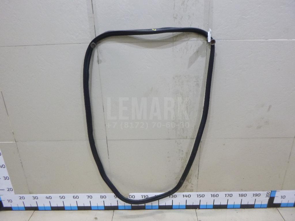 Уплотнитель багажника 6RU827705B VAG