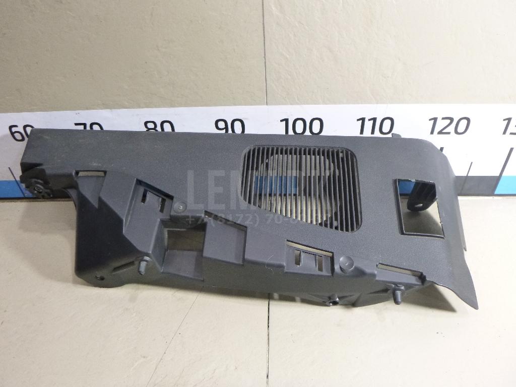 Держатель задней полки 1U6867762D VAG