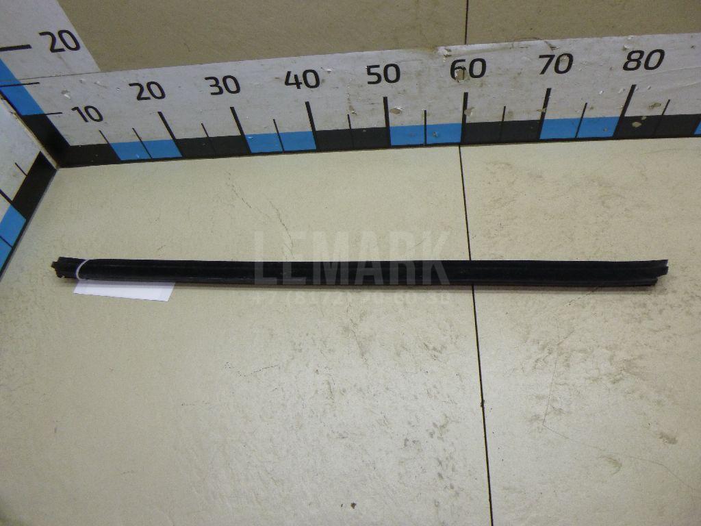 Накладка стекла заднего левого для  BMW 7-serie F01/F02 2008-2015
