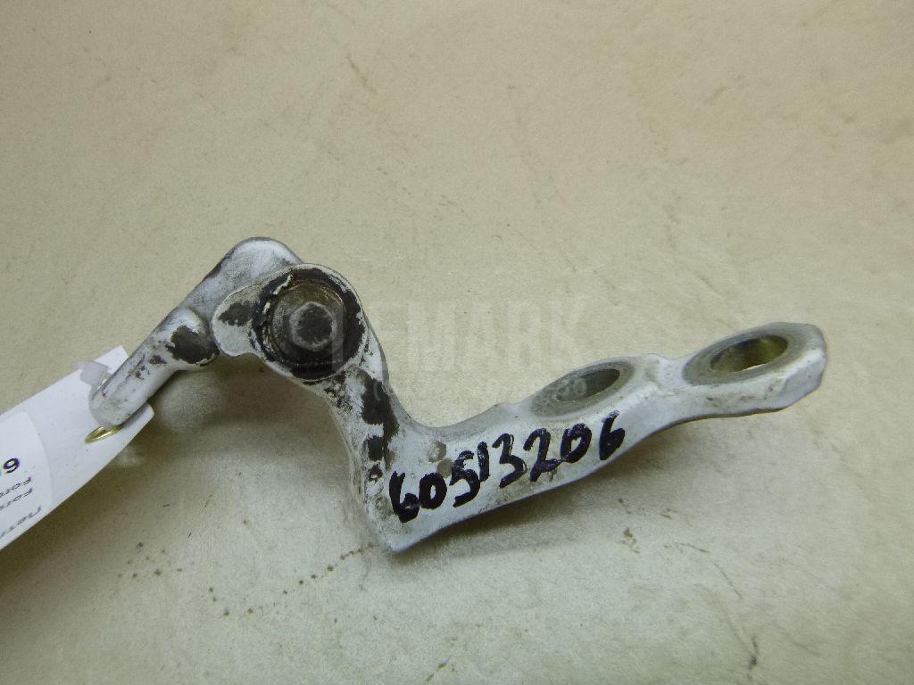 Петля двери передней правой верхняя 5012179 Ford