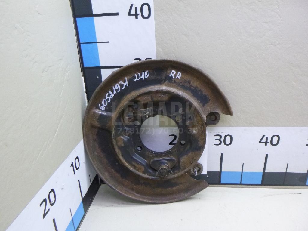 Щит опорный задний правый 44020CY01A Nissan