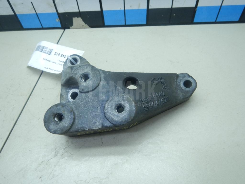 Кронштейн опоры КПП 90575142 GM