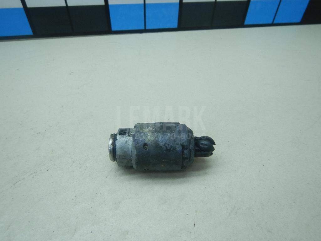 Вставка замка капота 5127036 Ford