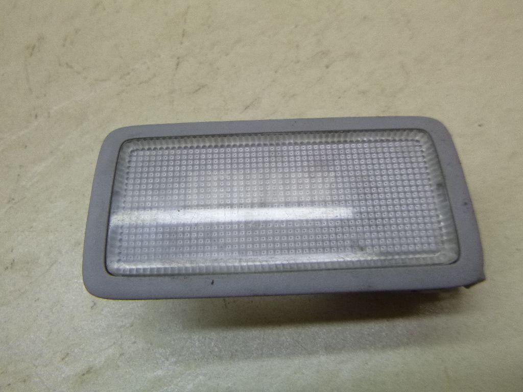 Плафон салонный 8134030100B1 Toyota