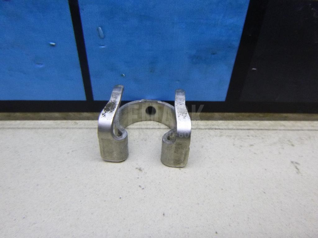 Крепеж форсунки 166124BB0A Nissan