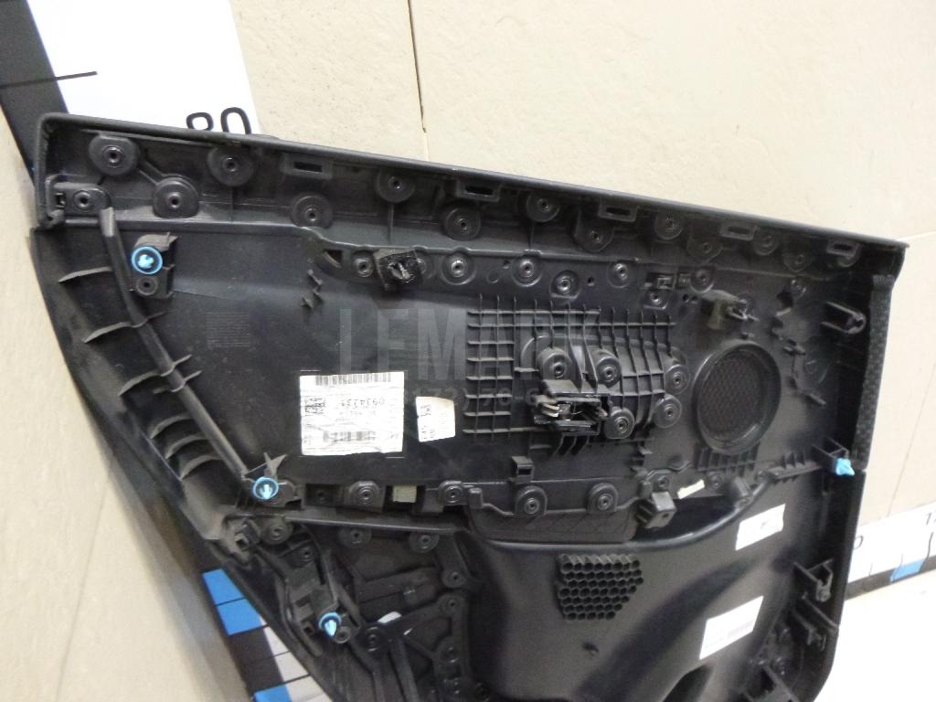 Обшивка двери задней правой для  BMW X5 E53 2000-2007