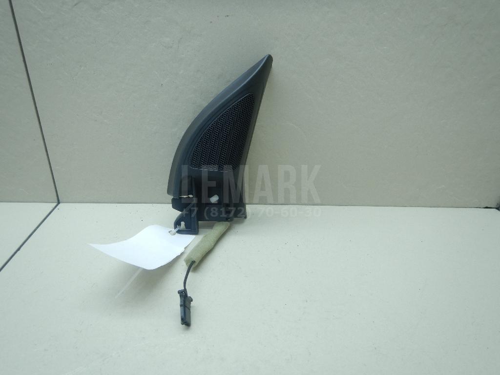 Крышка зеркала внутренняя правая 5K0837974K82V VAG