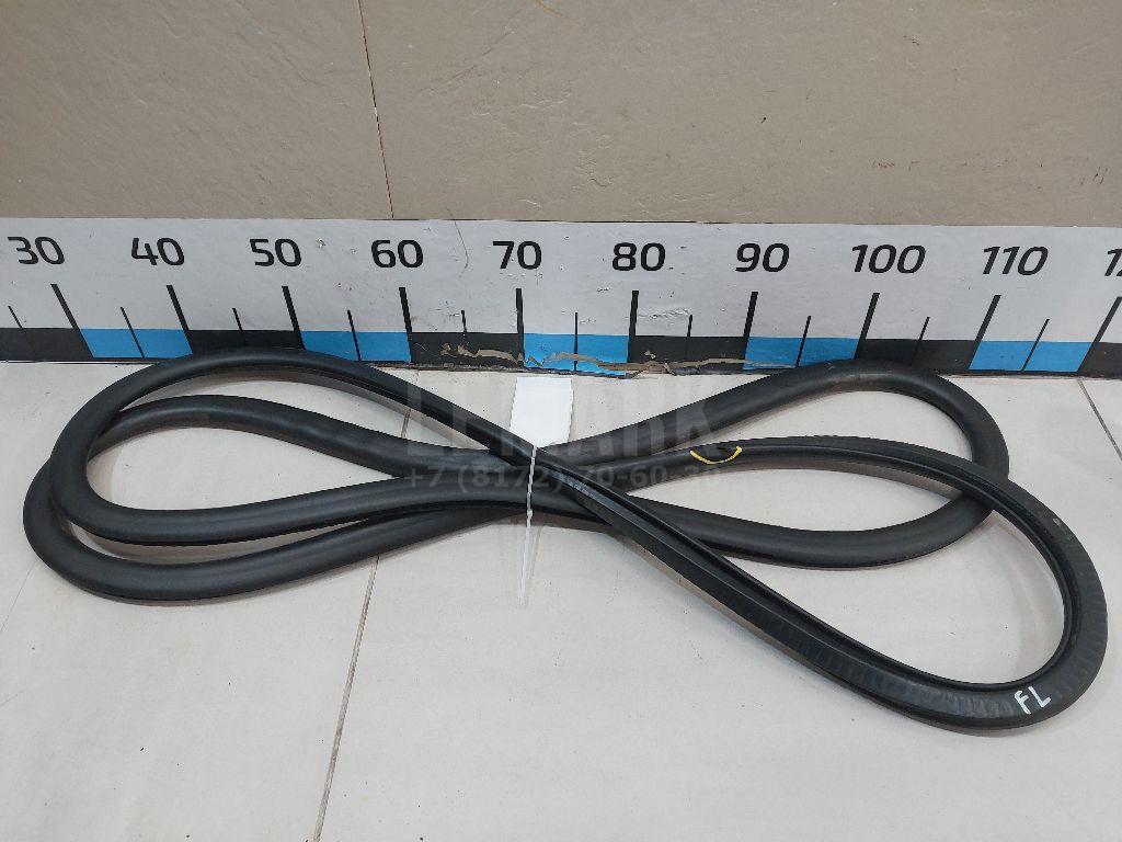 Уплотнитель двери 2K0837911G VAG