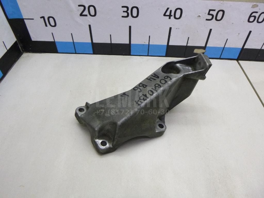 Кронштейн двигателя левый для  Audi A2 [8Z0] 2000-2005