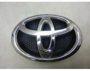 Эмблема для Toyota Yaris 2011-2020 с разборки состояние отличное