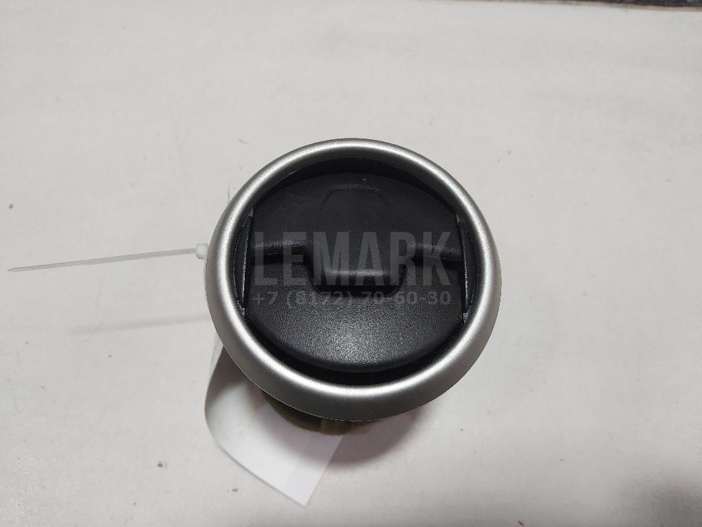 Дефлектор воздушный 68760JD10A Nissan