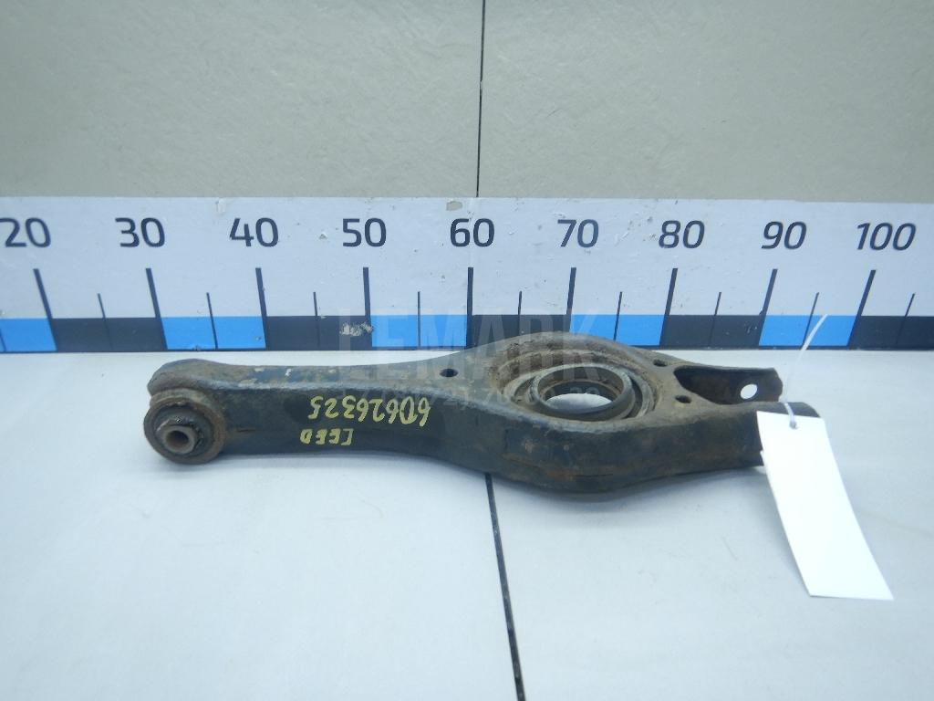 Рычаг задний поперечный 552101H100 Hyundai-Kia