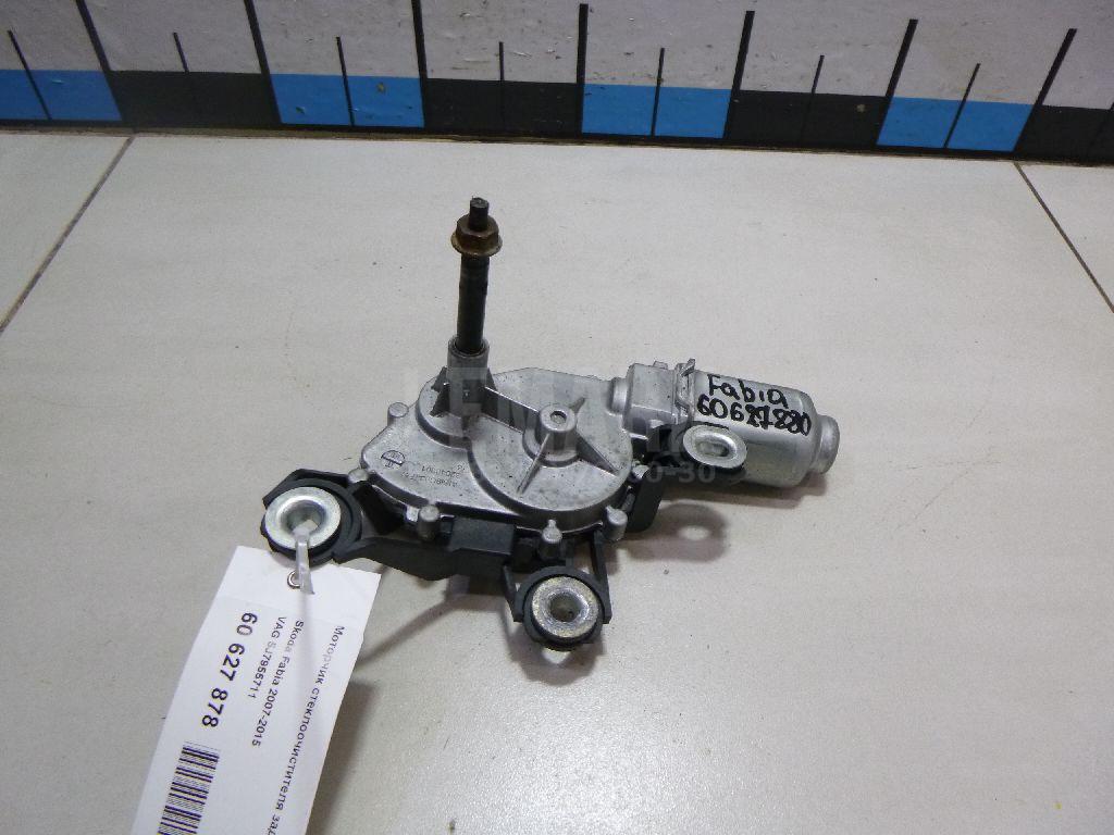 Моторчик стеклоочистителя задний 5J7955711 VAG