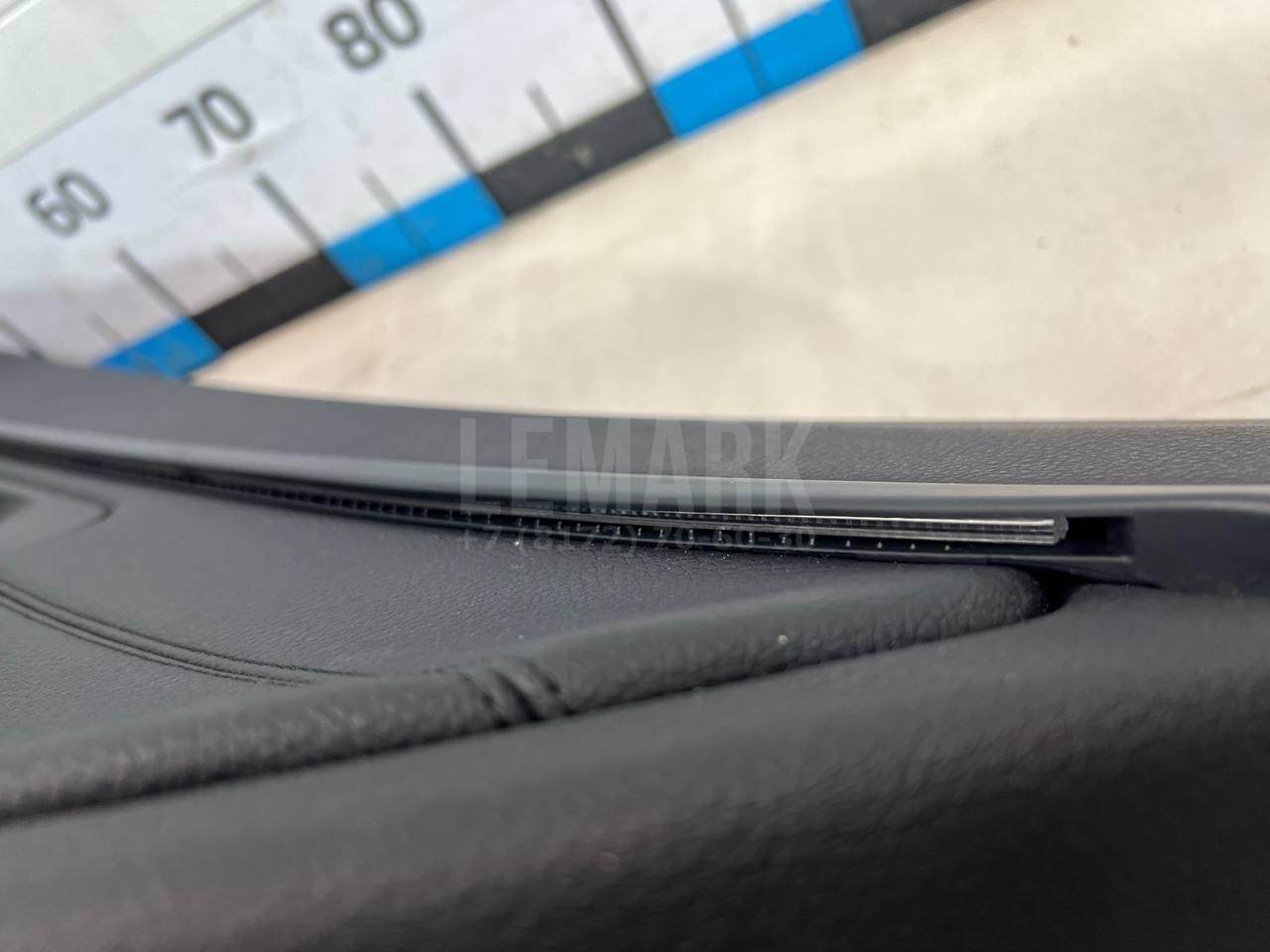 Обшивка двери задней правой для  BMW 5-serie E60/E61 2003-2009