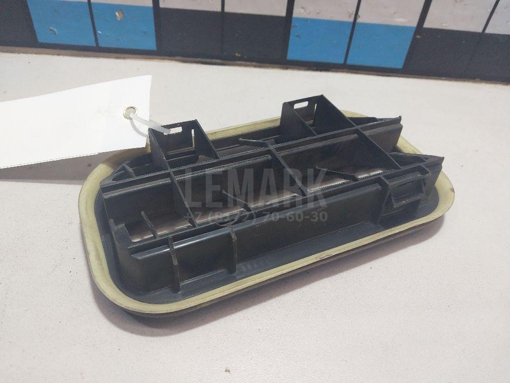Решетка вентиляционная 7L0819181 VAG