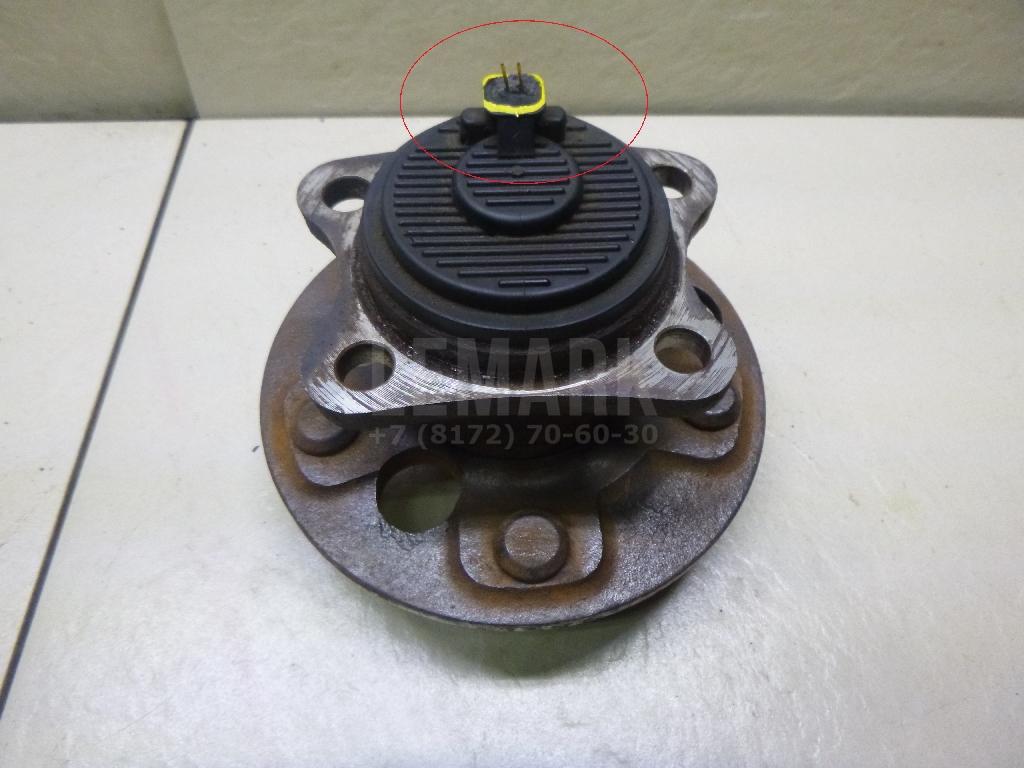 Ступица задняя 4245002120 Toyota