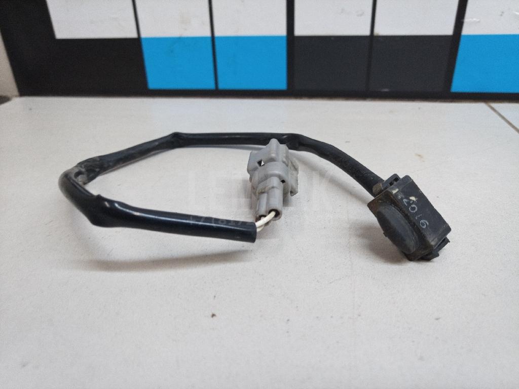 Кнопка открывания багажника 90602JD00A Nissan