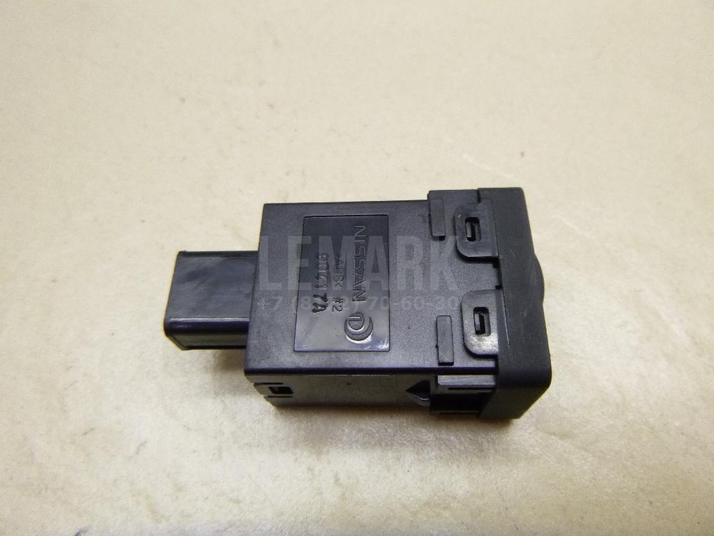 Кнопка корректора фар 25190HV02A Nissan