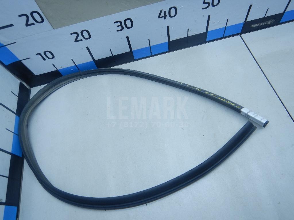 Уплотнитель двери 5JA839697C VAG