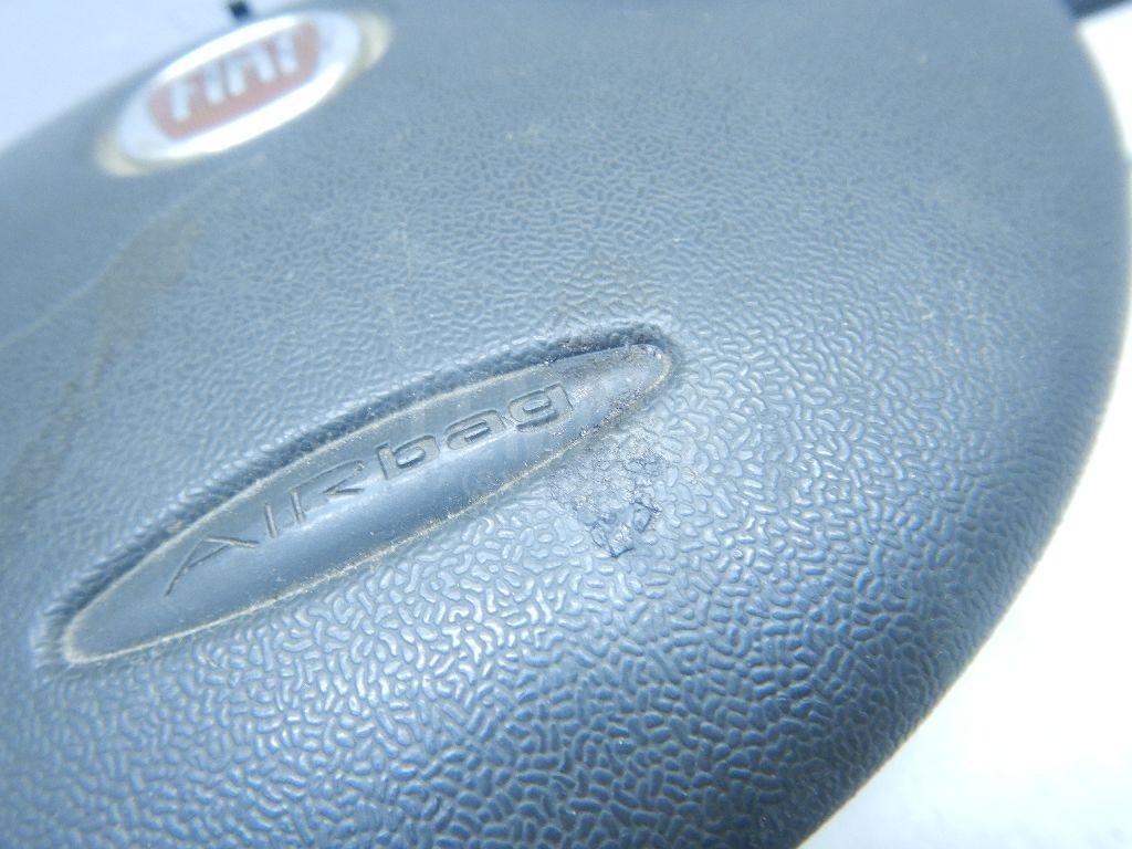 Подушка безопасности в рулевое колесо для  Fiat Linea 2007-2018