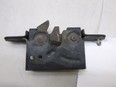 Замок капота