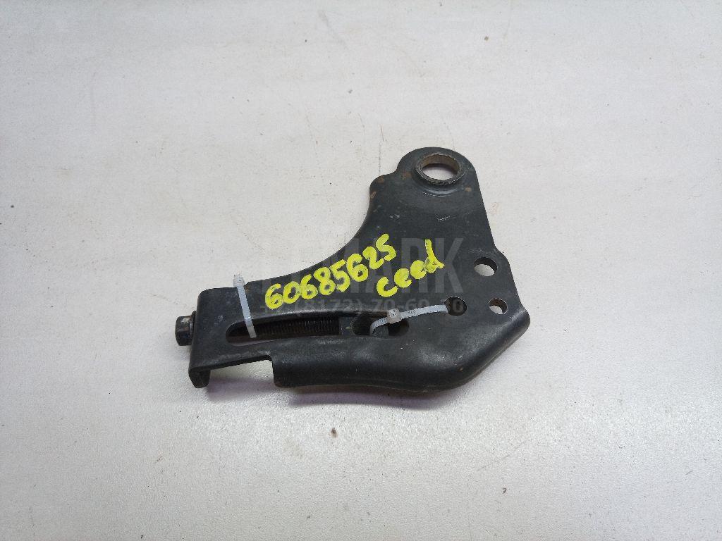 Планка натяжения ремня генератора 374602B006 Hyundai-Kia