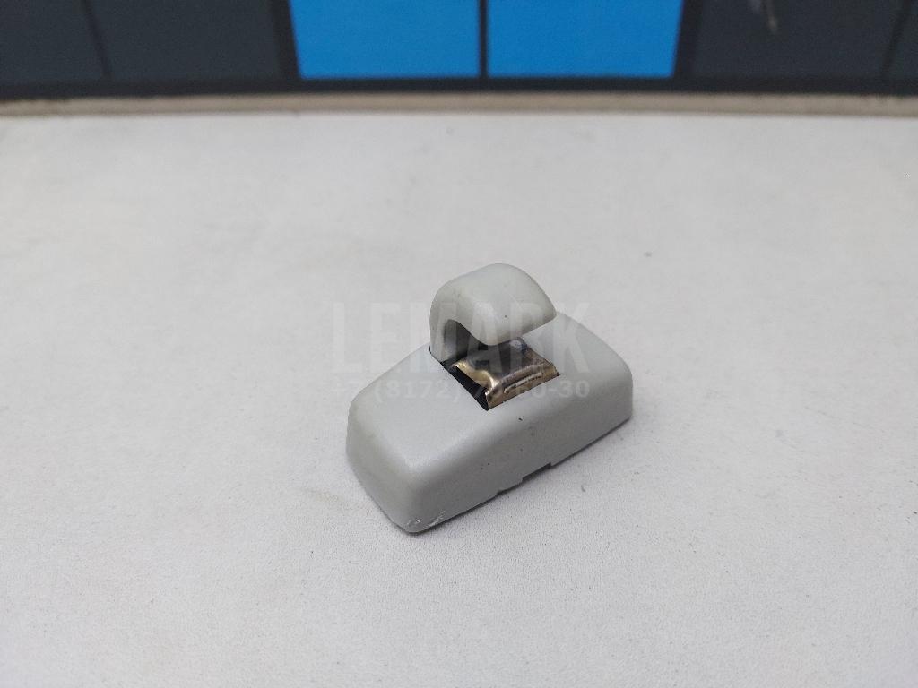 Кронштейн солнцезащитного козырька 3B0857561BY20 VAG