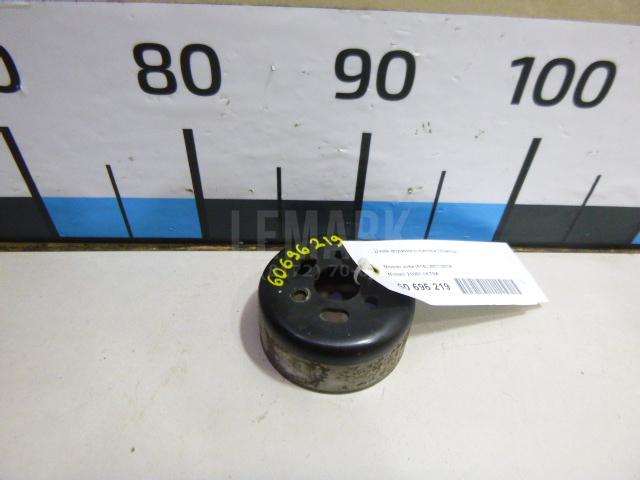 Шкив водяного насоса (помпы) 210511KT0A Nissan