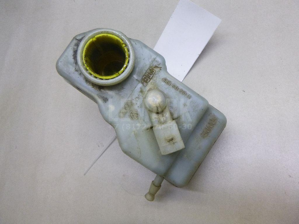 Бачок главного тормозного цилиндра 6R0611301A VAG