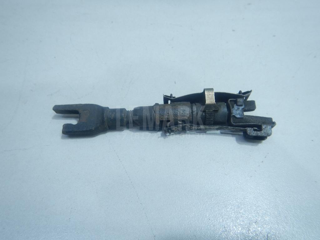 Планка регулировочная 1522225 Ford