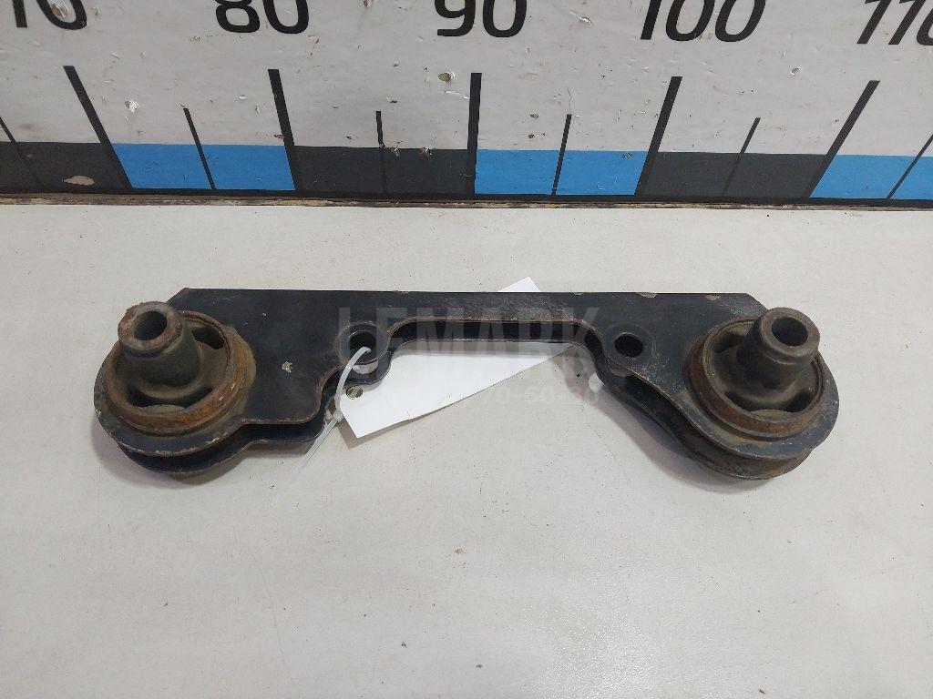 Кронштейн редуктора 554194BA0A Nissan