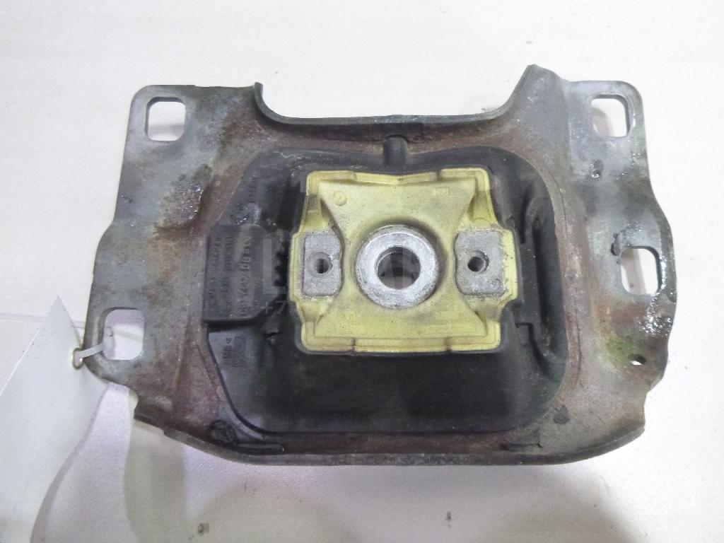 Опора КПП 1684927 Ford