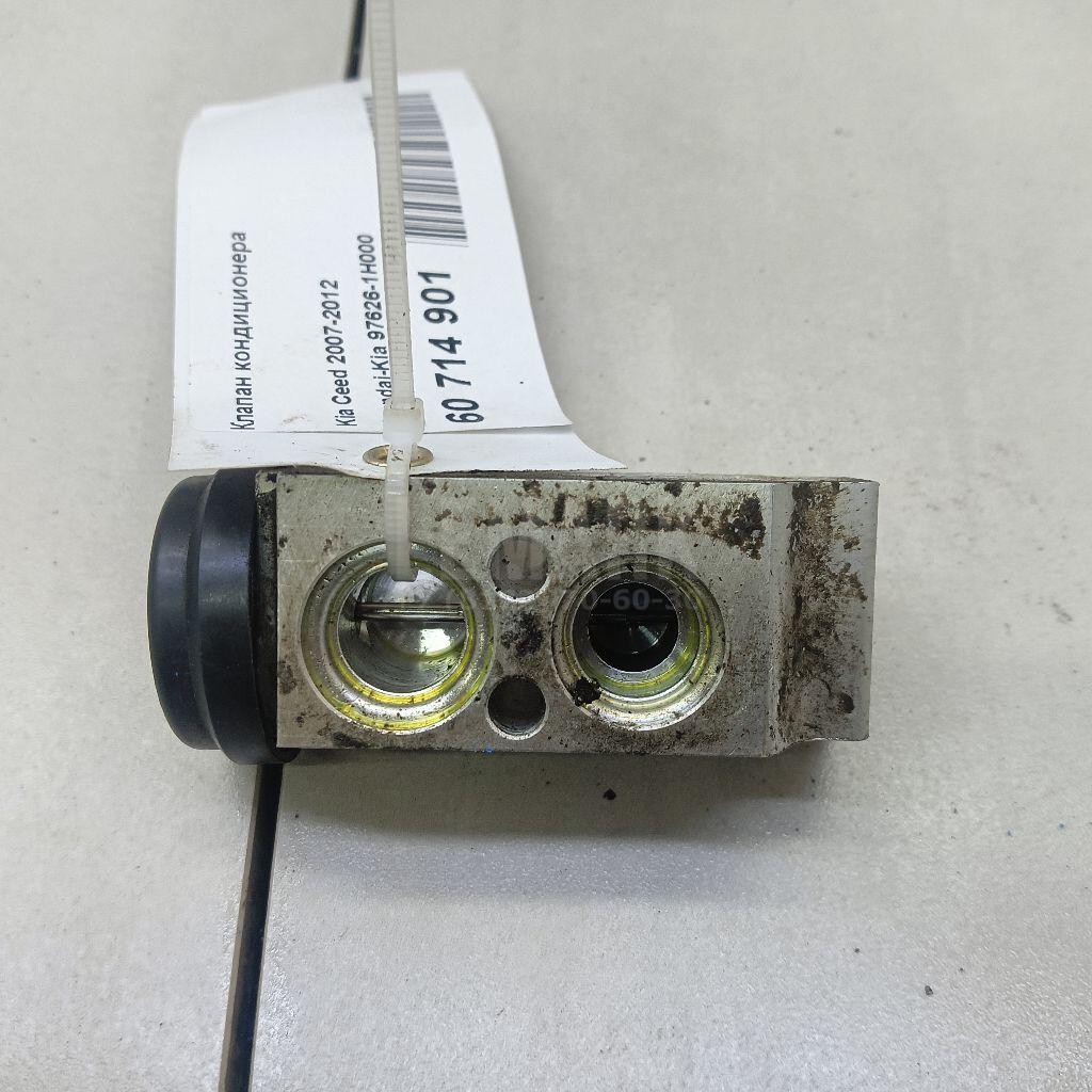 Клапан кондиционера 976261H000 Hyundai-Kia