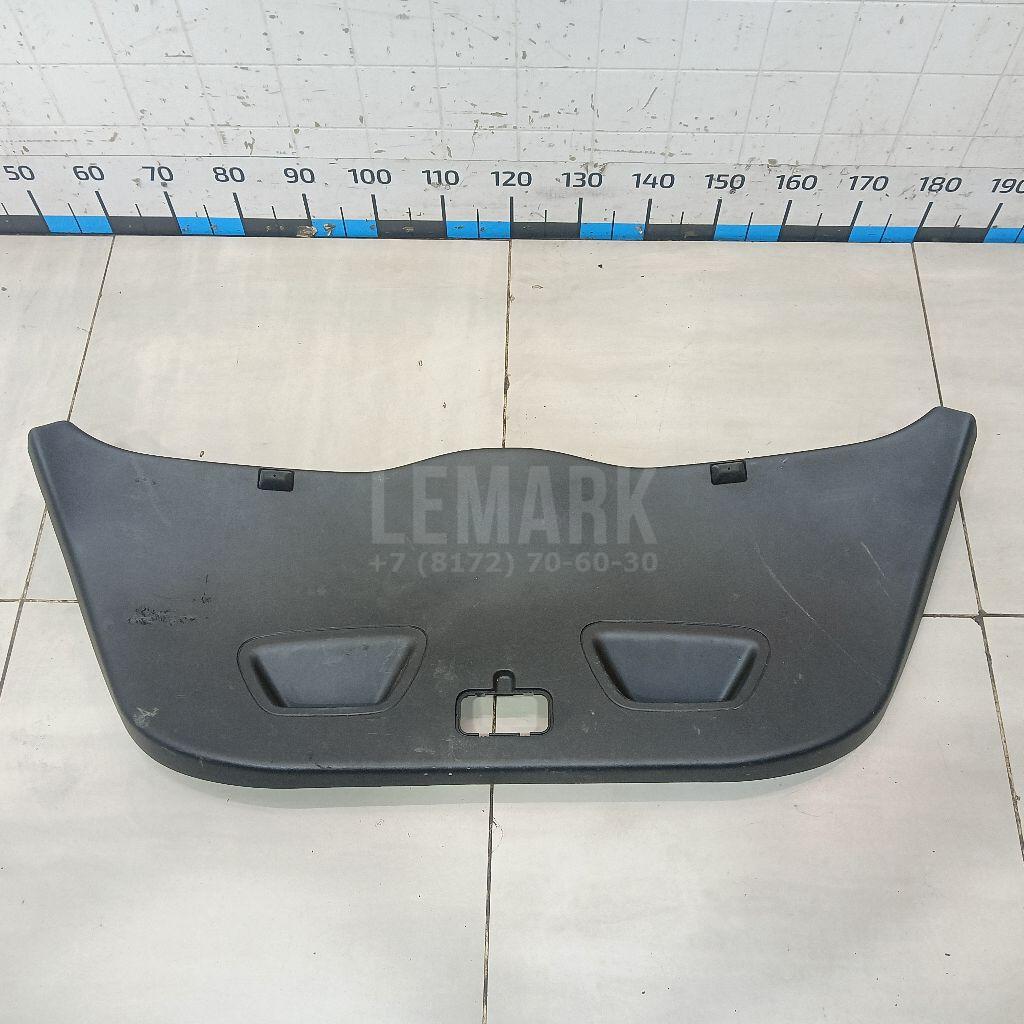Обшивка двери багажника 817501H010EQ Hyundai-Kia