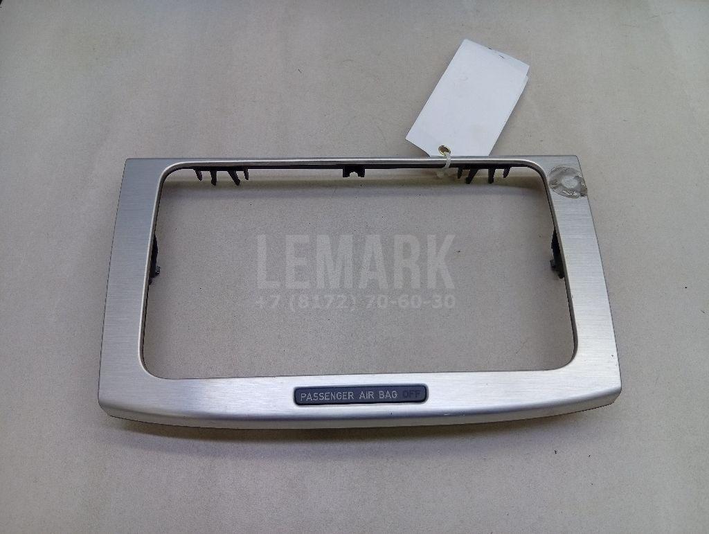 Рамка магнитолы 3C0858069AG20V VAG