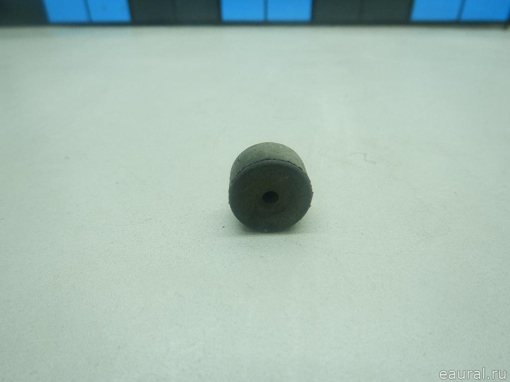 Отбойник капота