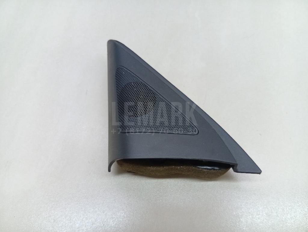 Крышка зеркала внутренняя правая 876601H020 Hyundai-Kia