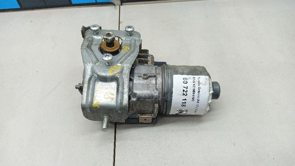 Моторчик стеклоочистителя передний 1Z1955119C VAG