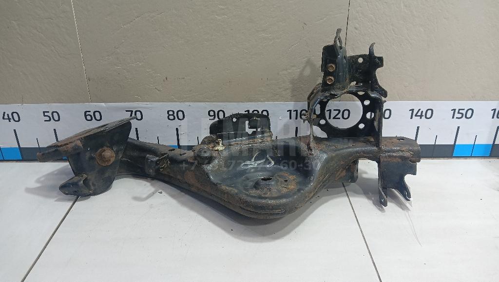 Рычаг задний продольный правый 55501JD00A Nissan