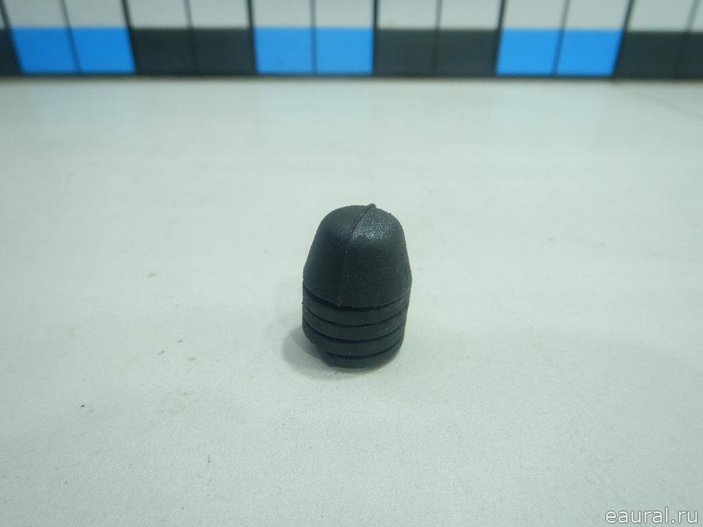 Отбойник капота