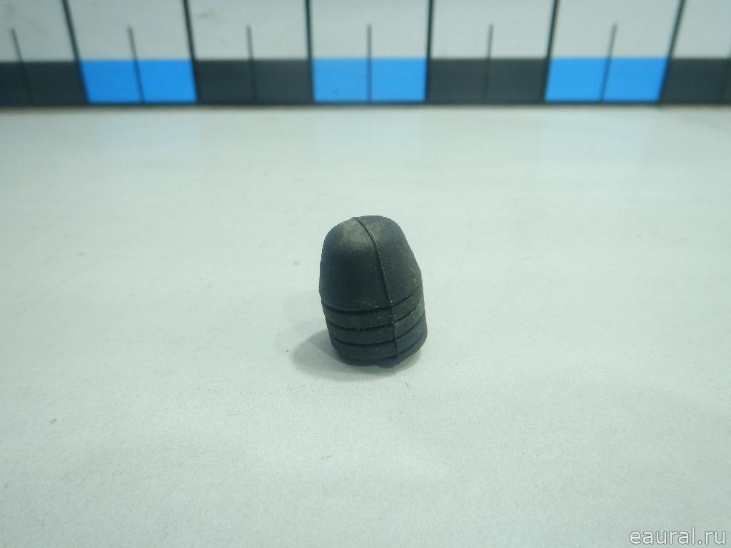 Отбойник капота
