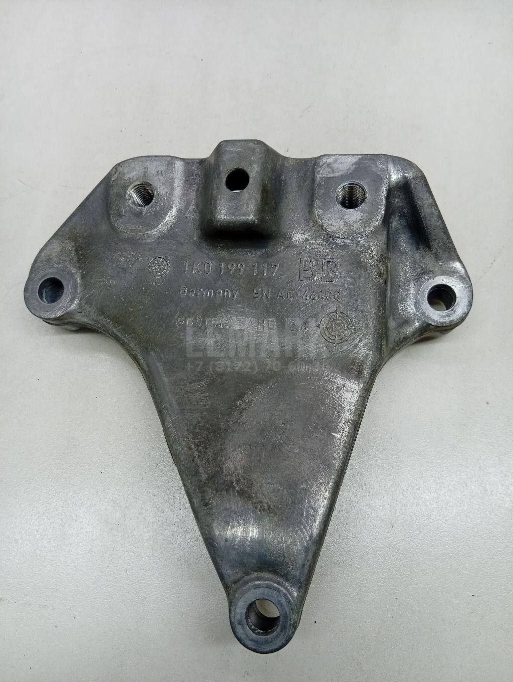 Кронштейн КПП левый 1K0199117BB VAG